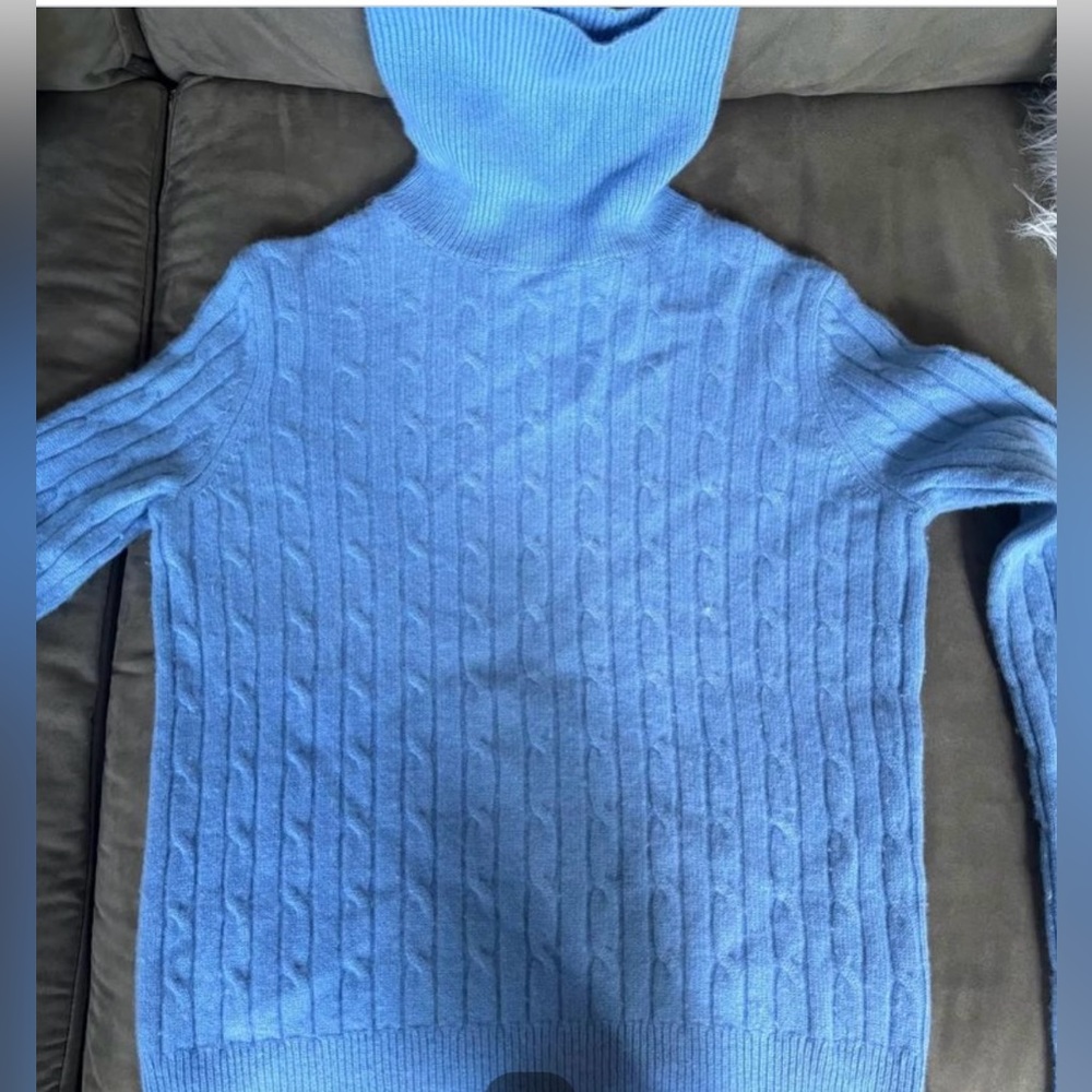 Vineyard Vines Blue Cable Knit 100% Cashmere Turtleneck Pullover Sweater Size M